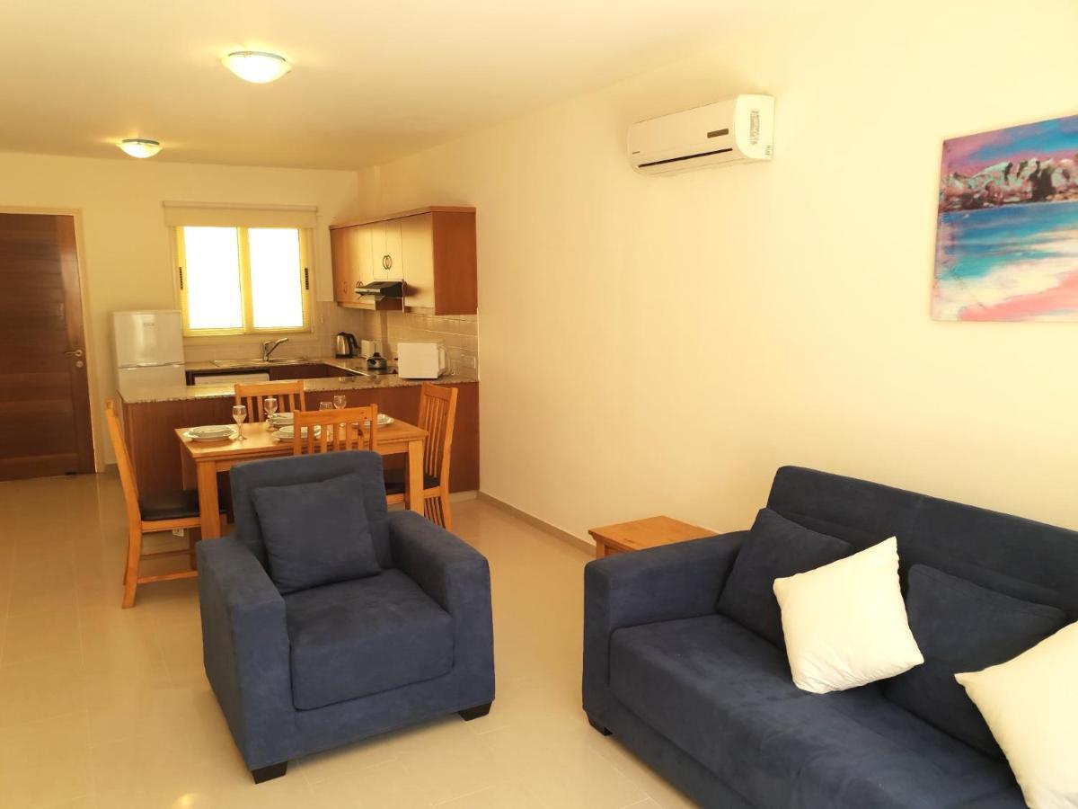 Ground Floor One Bedroom Apartment, Vanessa Complex Peyia Dış mekan fotoğraf